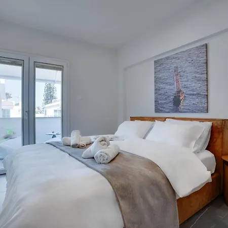 Appartement Sea Front Luxury Oroklini